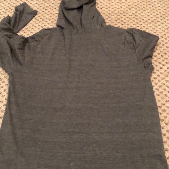 Gray Pullover - Picture 3 of 3